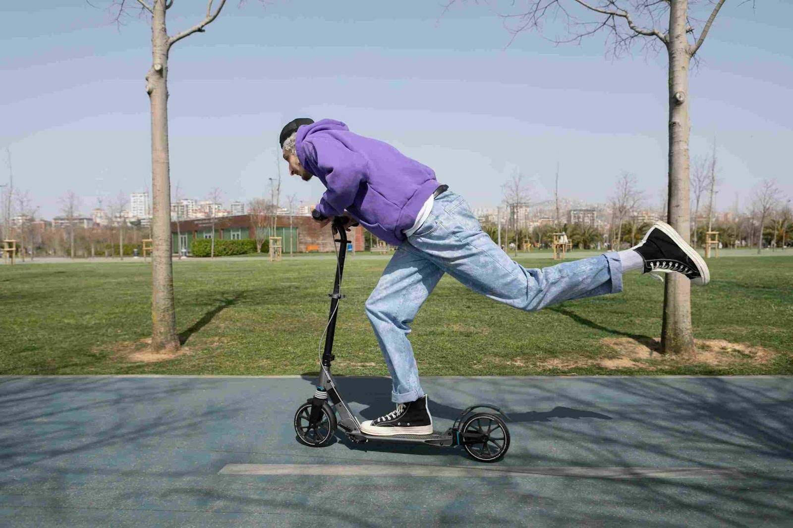 Hit By An E-Scooter? Here Are 7 Things You Can Do