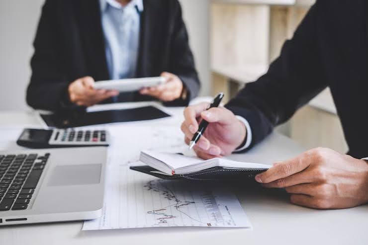 What Is A Fiduciary? Understanding Fiduciary Law In Singapore