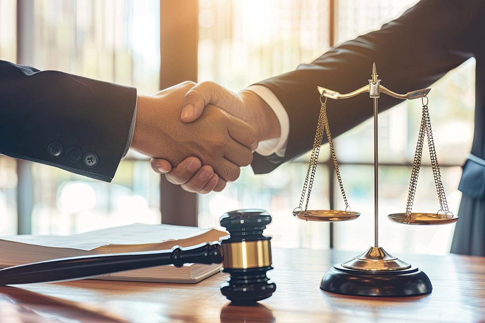 What Do Corporate Lawyers Do And Why Are They Important?